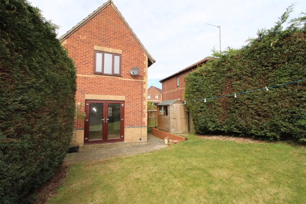 Oxburgh Court, East Hunsbury, Northampton, NN4, photo 9