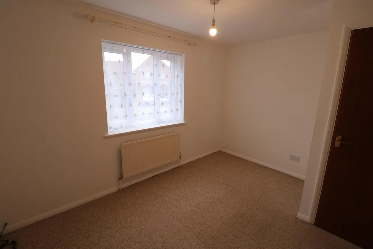 Oxburgh Court, East Hunsbury, Northampton, NN4, photo 6