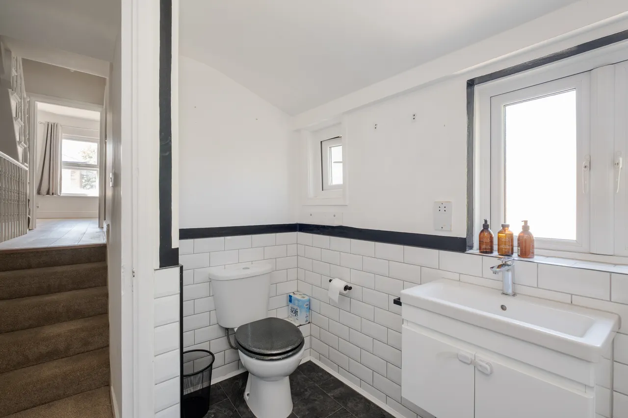 Cheshire Road, London, N22, photo 6