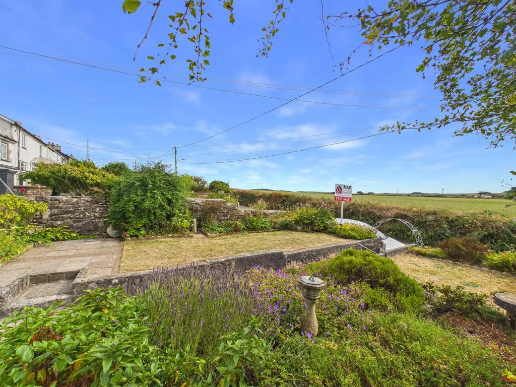 Stithians Row Four Lanes, Redruth, photo 16