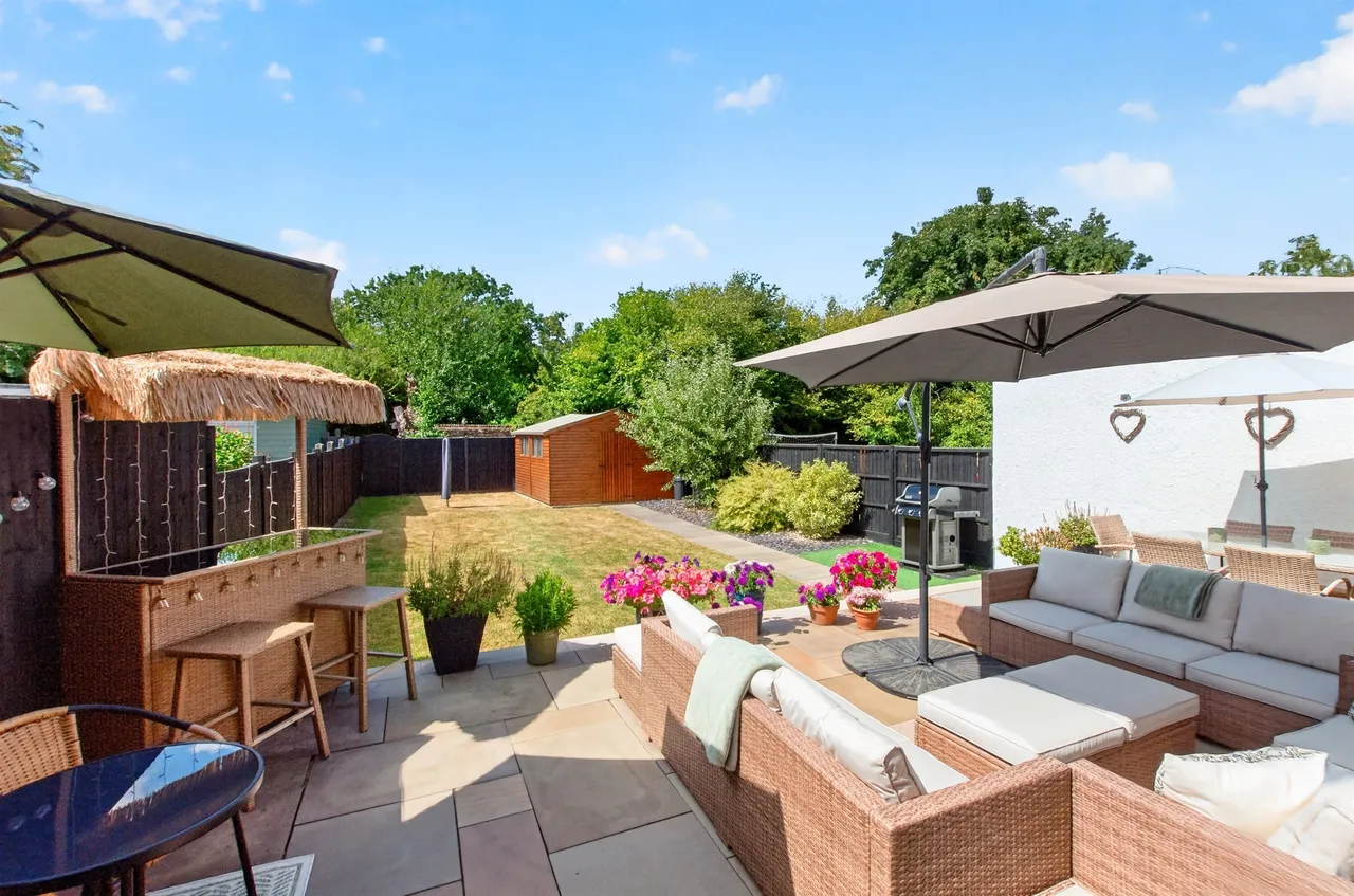 Roestock Gardens, Colney Heath, AL4, photo 15