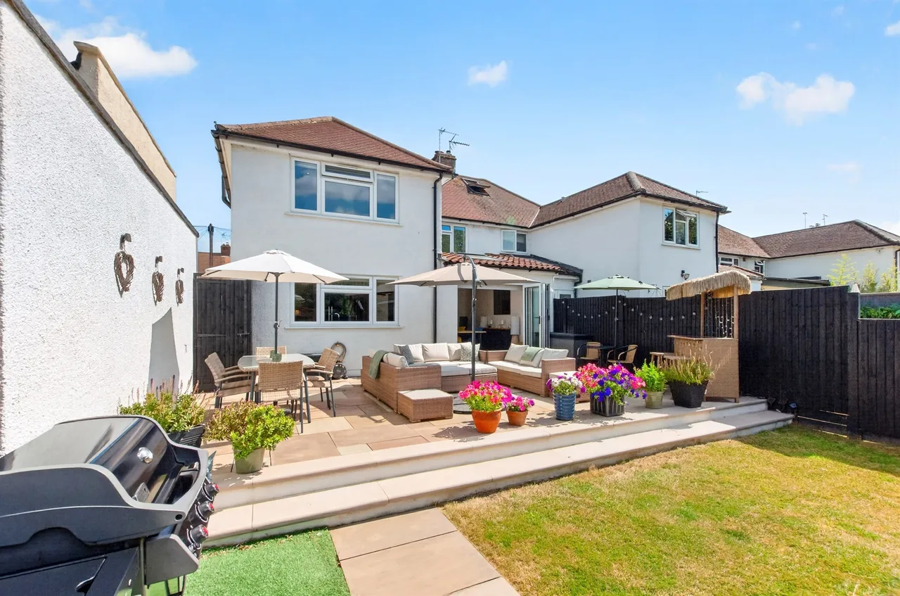 Roestock Gardens, Colney Heath, AL4, photo 16