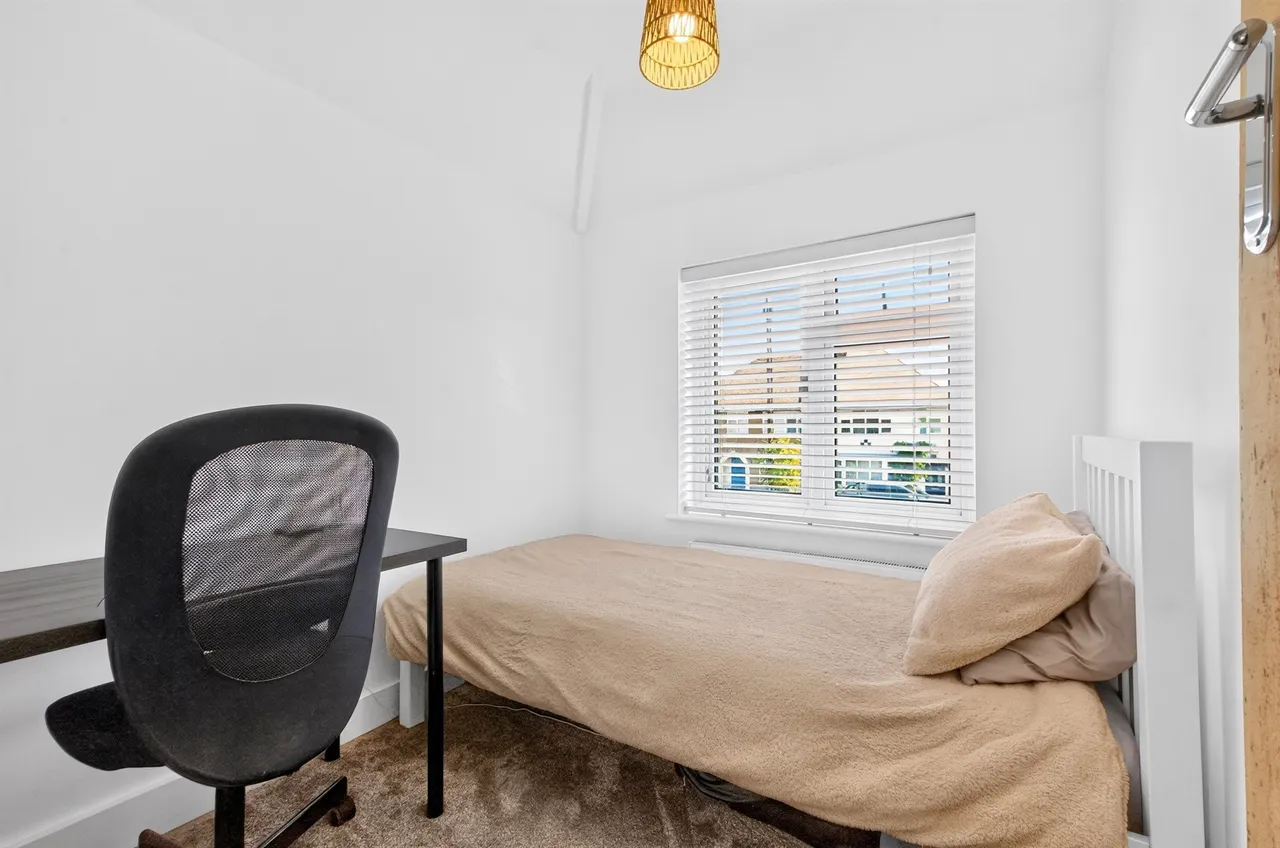 Roestock Gardens, Colney Heath, AL4, photo 13