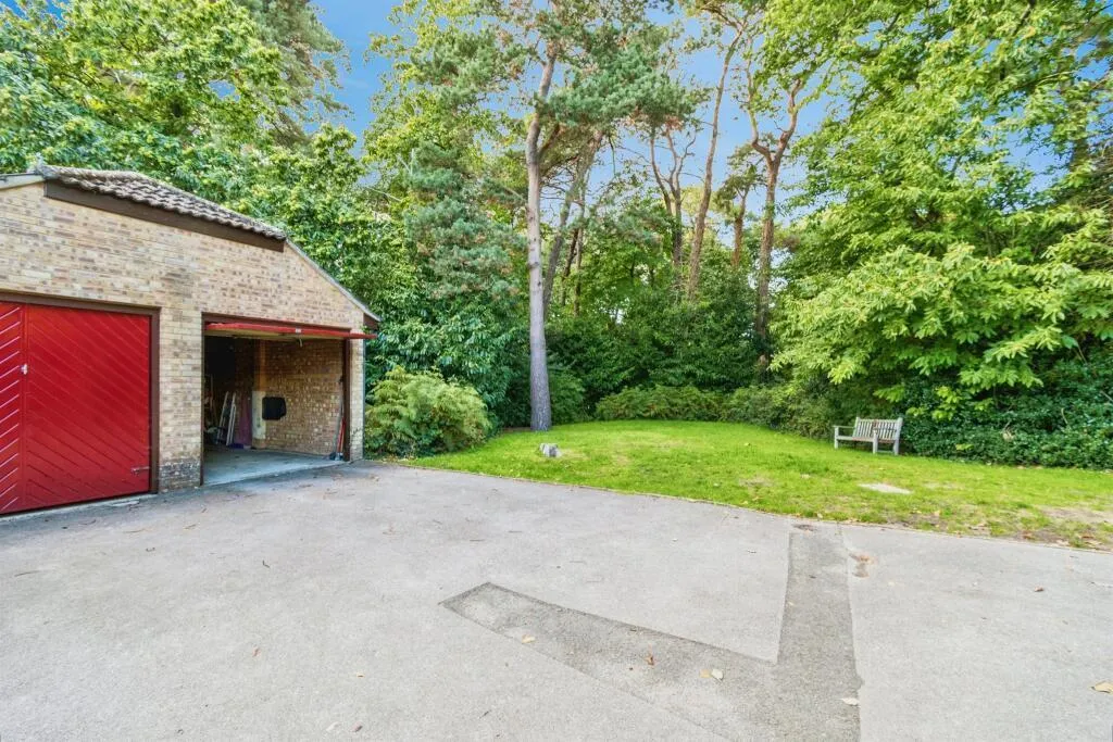 Pine Drive, Southampton, photo 12
