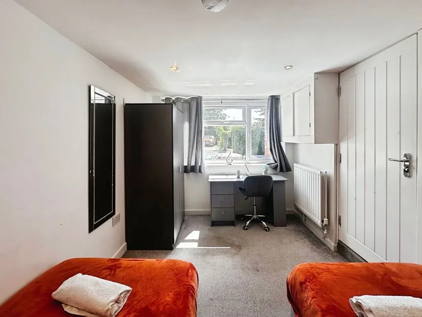 Clarendon Road, Hinckley, Leicestershire, LE10, photo 11