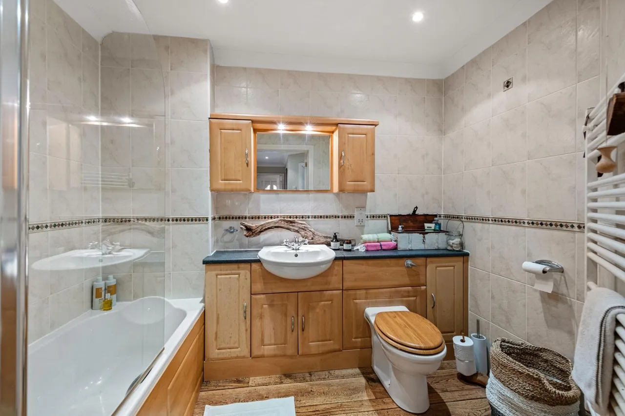 Tattershall Road, LN10, photo 12