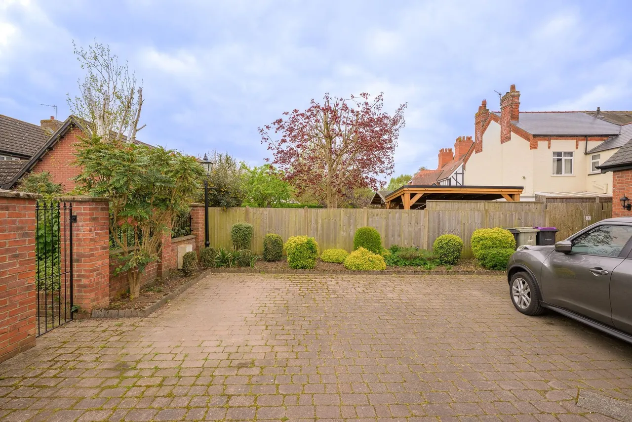 Tattershall Road, LN10, photo 16