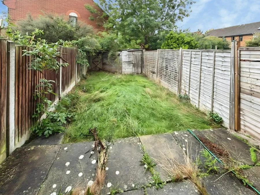 Cromer Way, Luton, LU2, photo 13