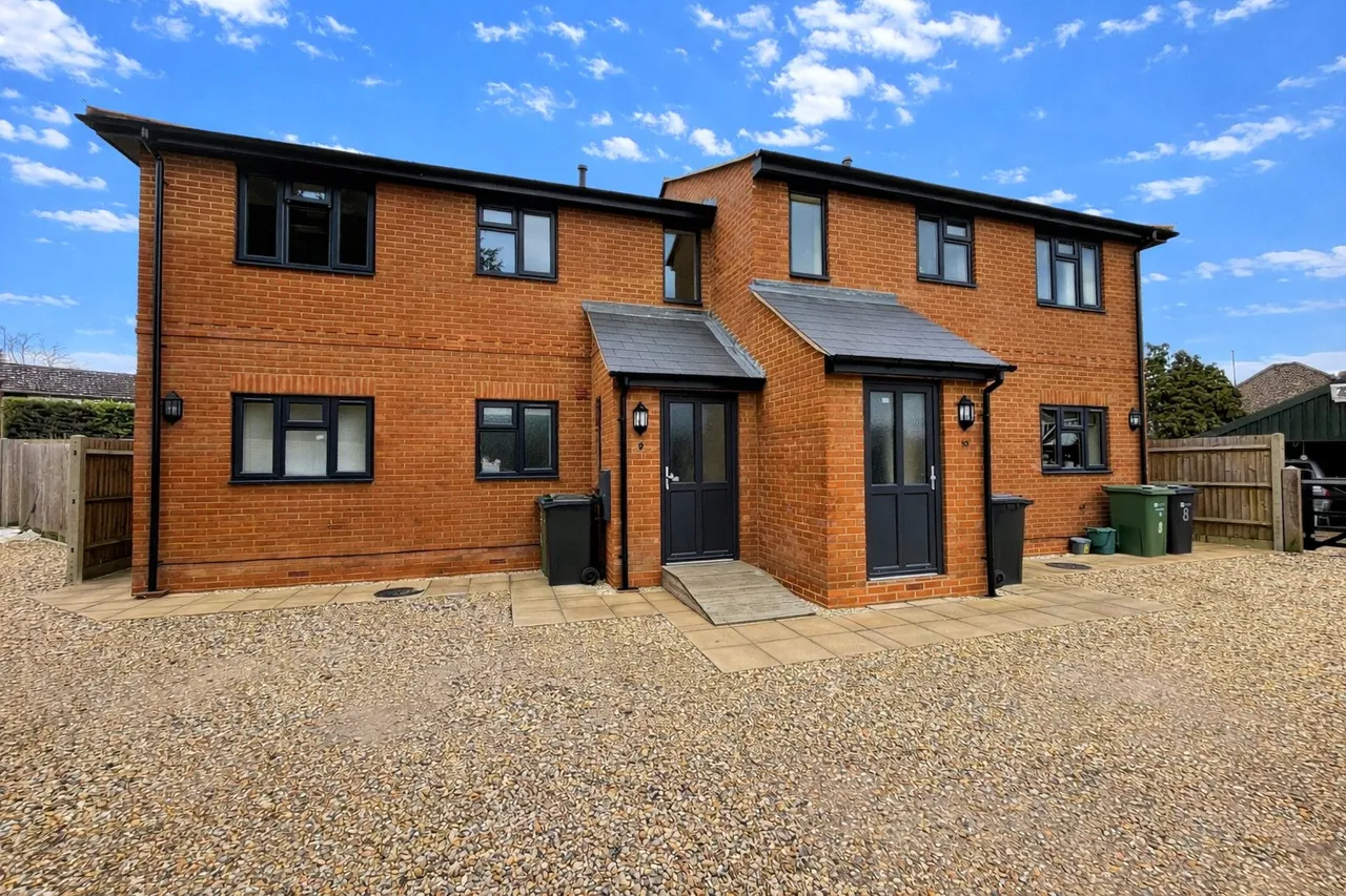 1 bed flat to rent, Ash Street, Ash, GU12
