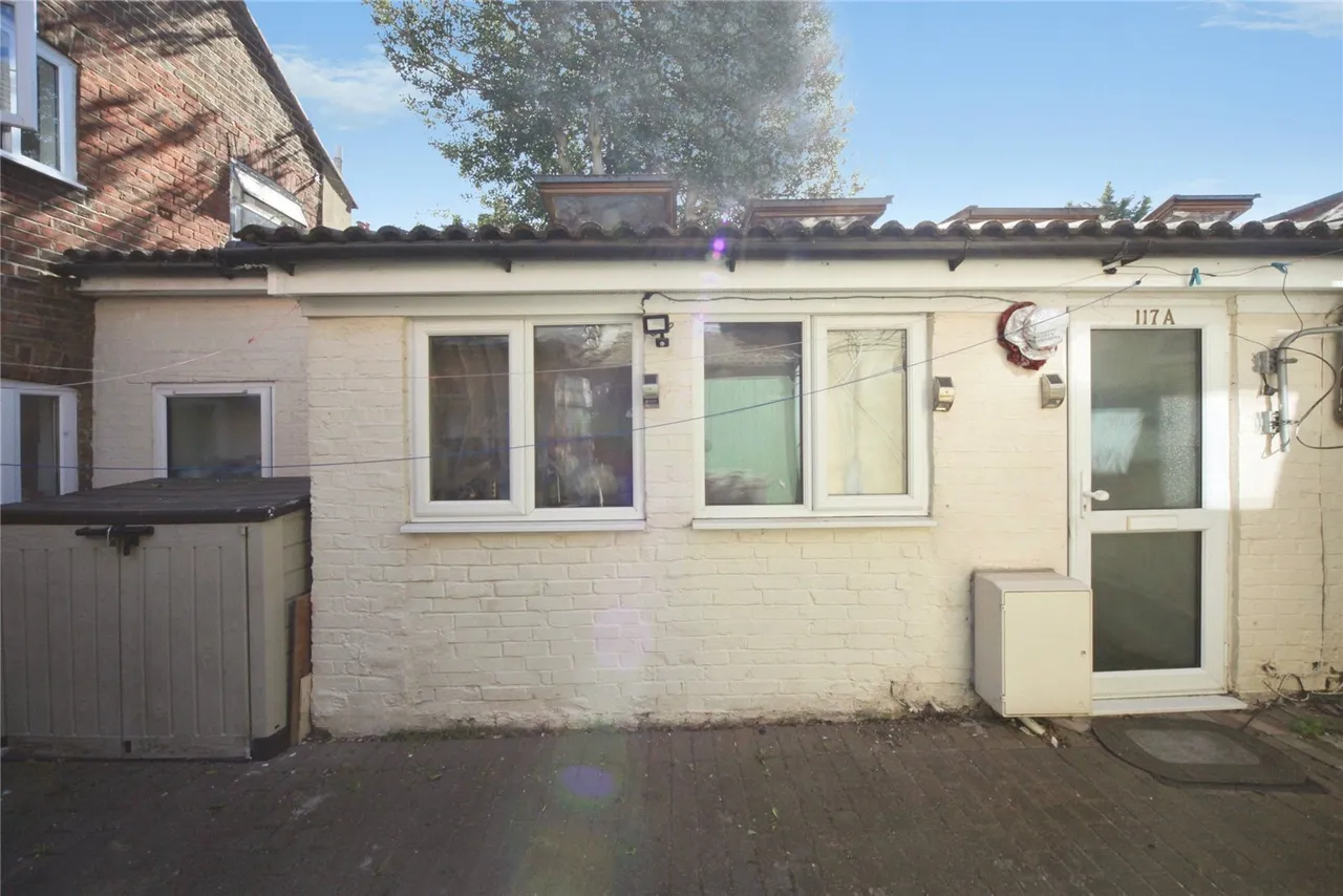1 bed house for sale — Wellington Street, Luton, Bedfordshire, LU1