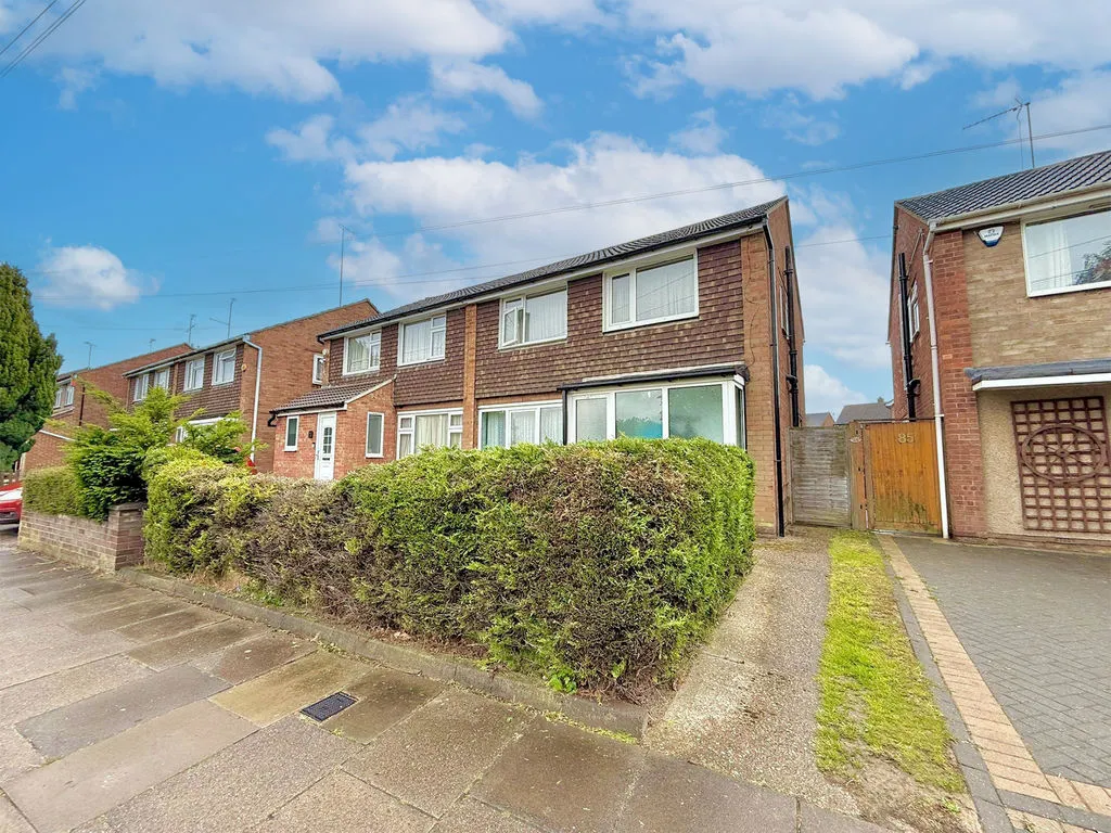 Pastures Way, Luton LU4 0PE, photo 17