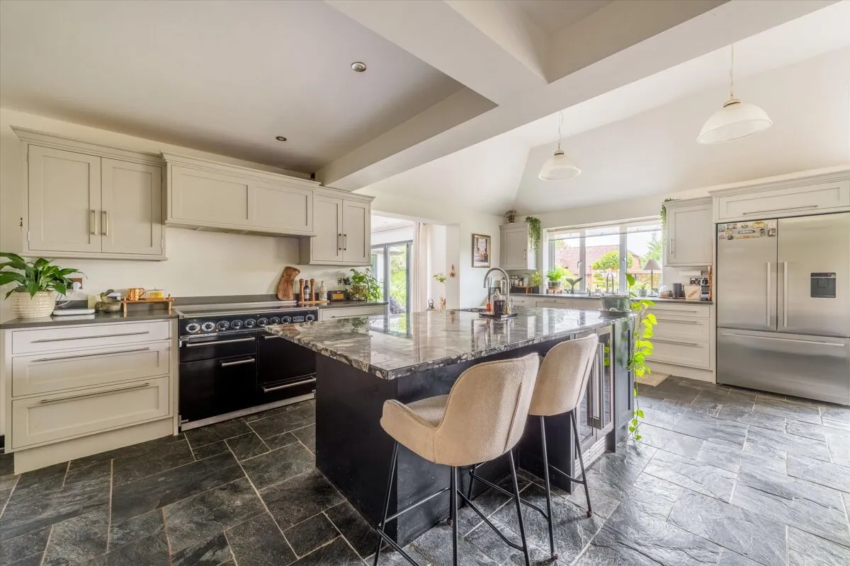 Long Mill Lane, Crouch, TN15, photo 4