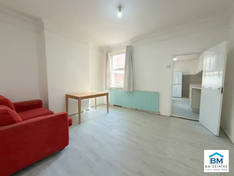 Humberstone Road, Leicester, LE5 3DF, photo 3