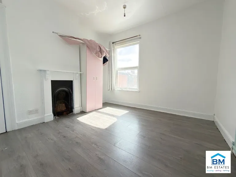 Humberstone Road, Leicester, LE5 3DF, photo 5
