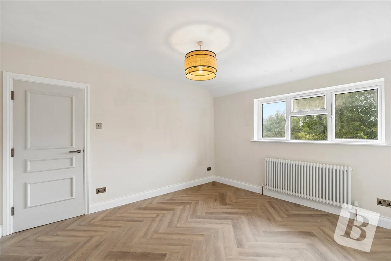 Goldings Crescent, Basildon, Essex, SS16, photo 3