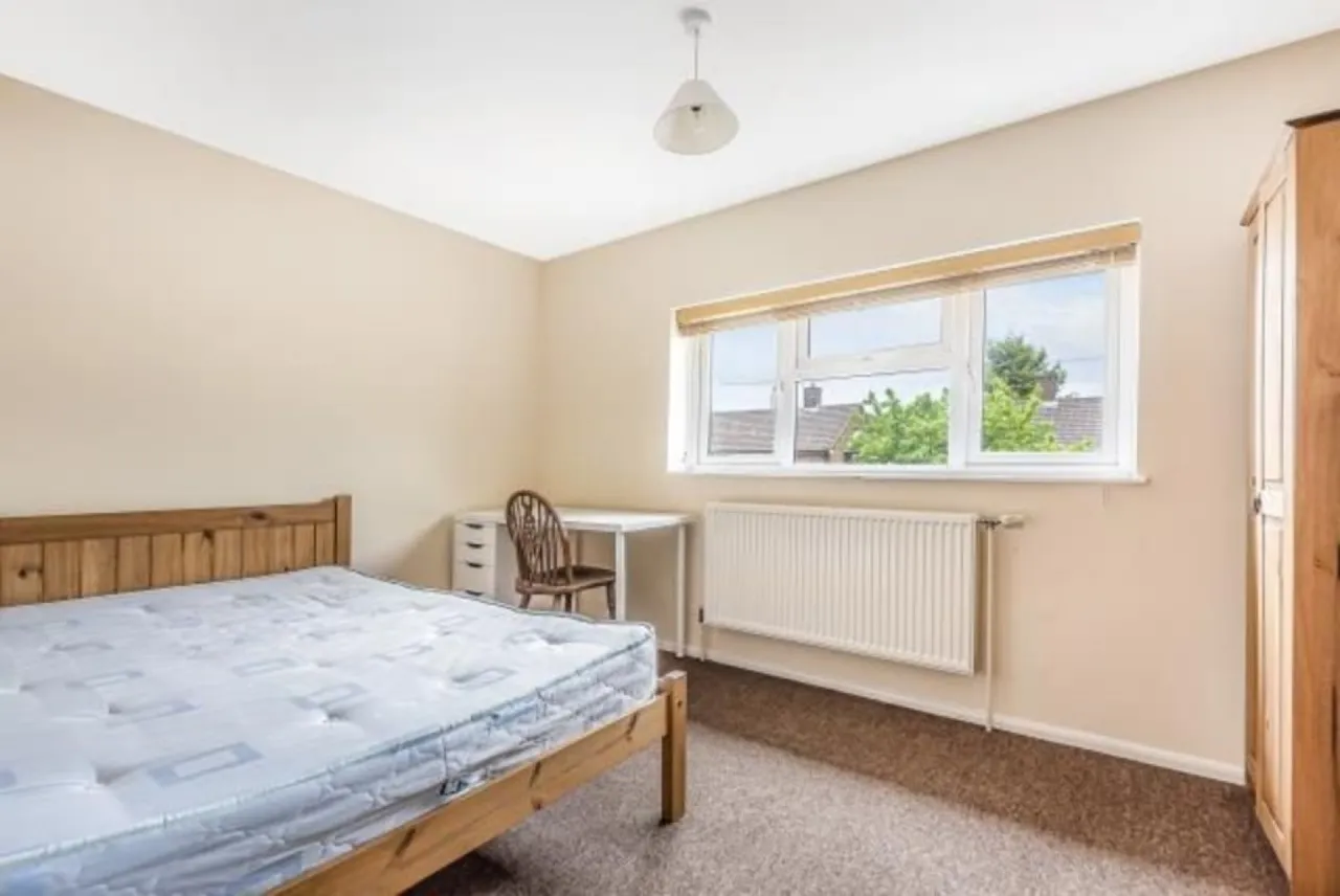 Nuffield Road, Headington, photo 4