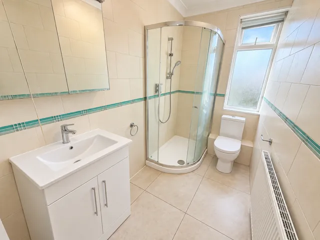 Prospect Street, Alfreton, DE55, photo 8