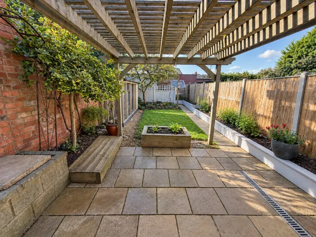 Prospect Street, Alfreton, DE55, photo 9