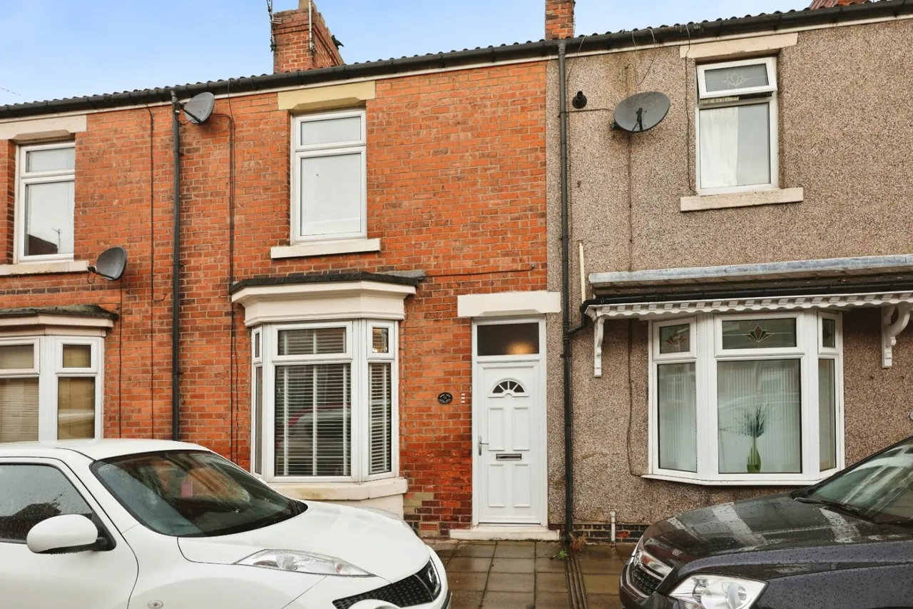 2 bed house to rent — Scott Street, Shildon, DL4 2DX