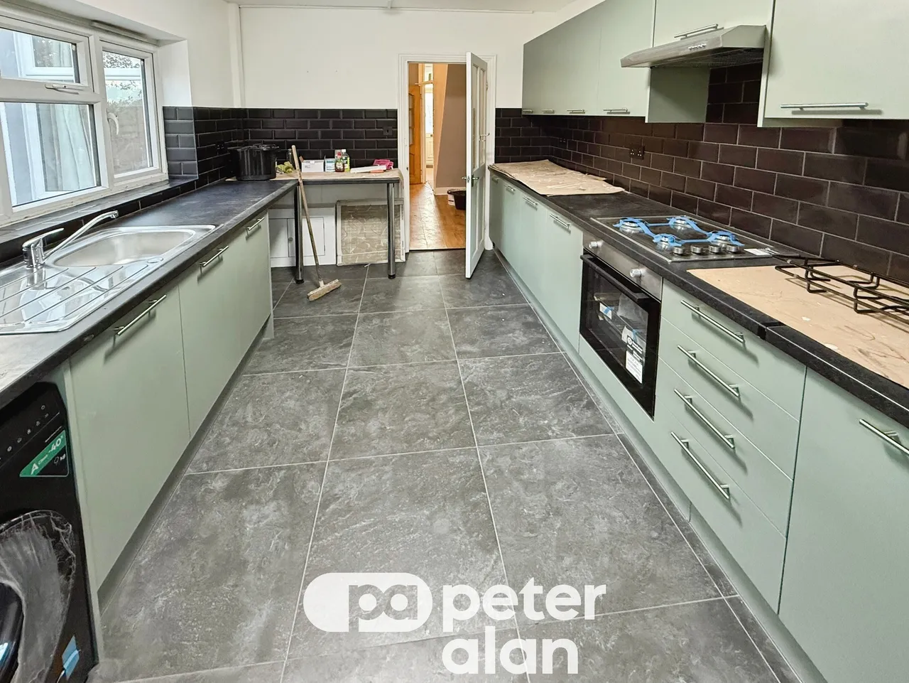 Newport Road, Cardiff, CF3, photo 2
