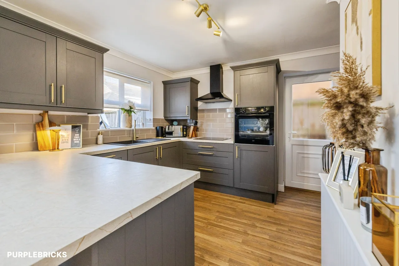 Holmfield, Fiskerton, LN3, photo 6