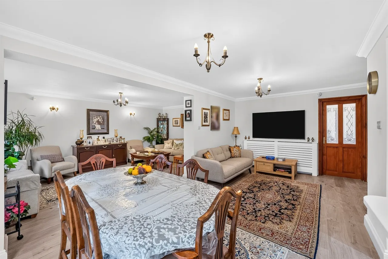 Gavina Close, Morden, SM4, photo 19
