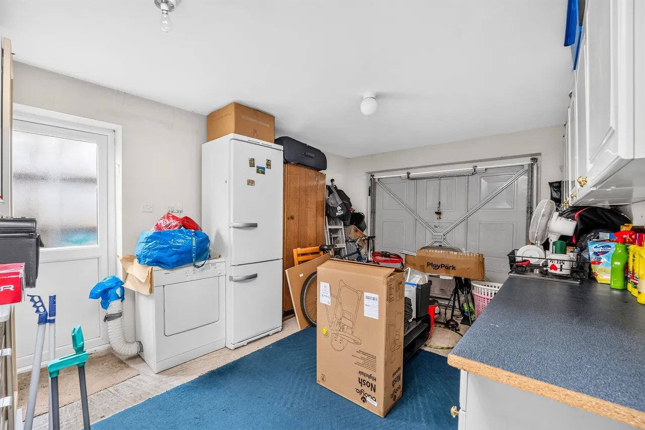 Gavina Close, Morden, SM4, photo 8