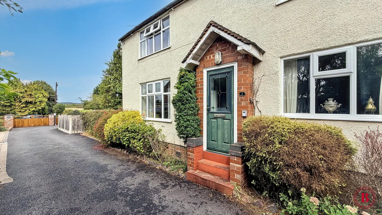 2 bed house for sale — Stud Farm Drive, Bonehill, Tamworth, B78