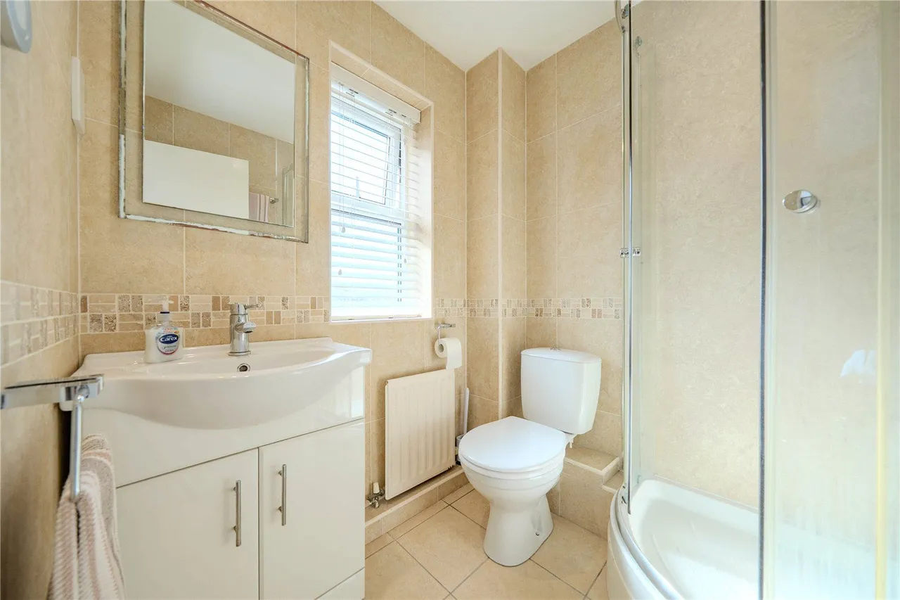 Parkcroft, Farsley, LS28, photo 17