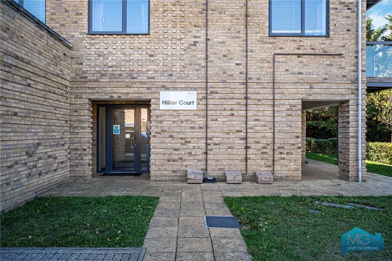 Well Grove, London, N20, photo 15