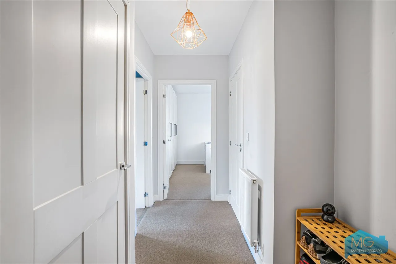Well Grove, London, N20, photo 12