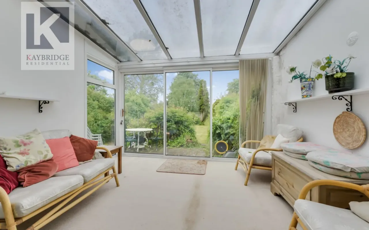 St. Clair Drive, Worcester Park, KT4, photo 4