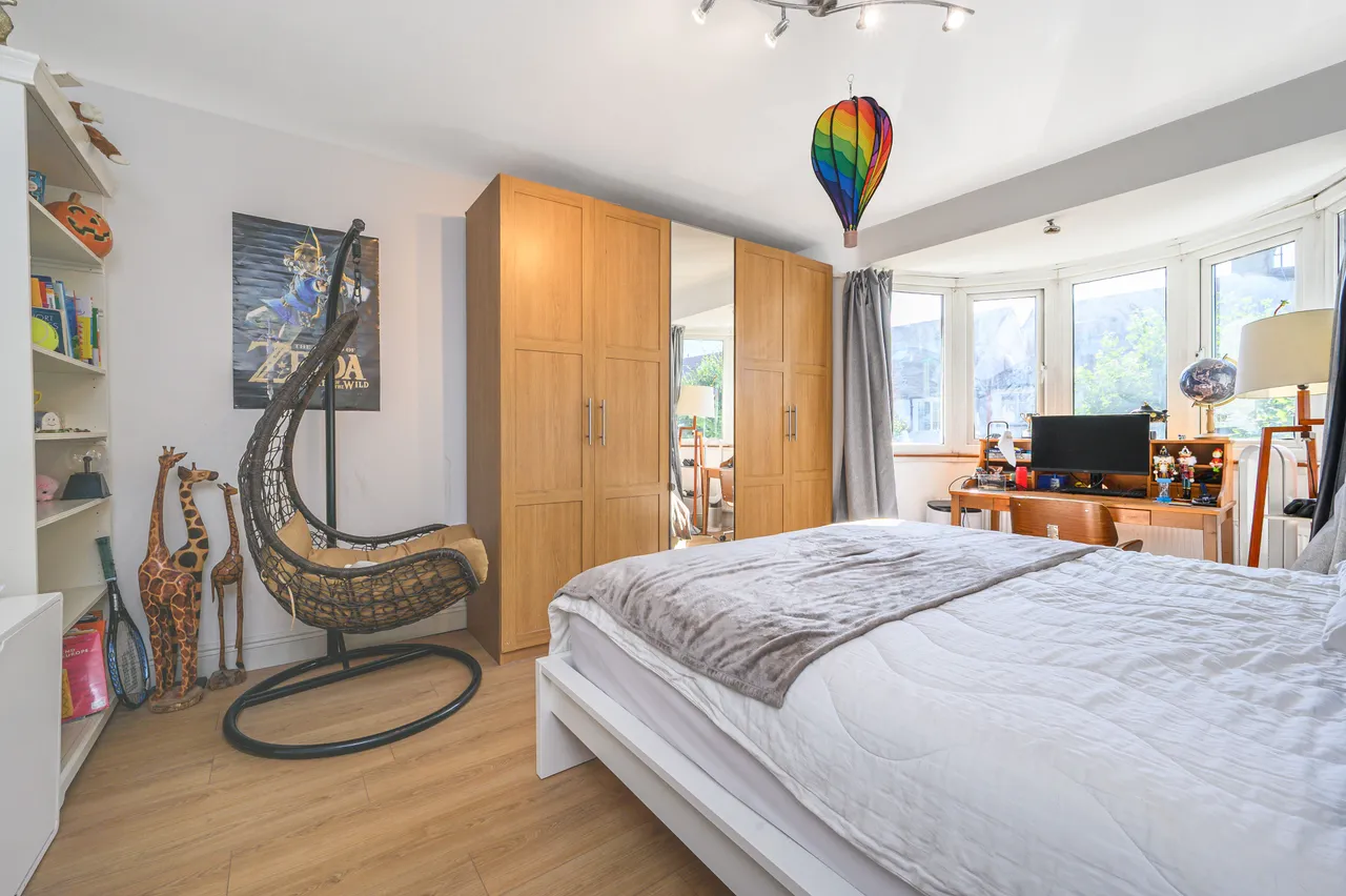 8 Powis Gardens, London, photo 8