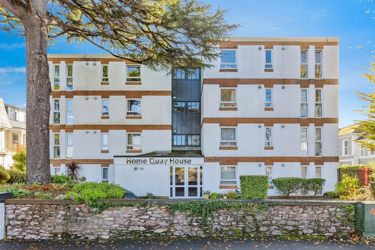 1 bed retirement property for sale, Falkland Road, Torquay, TQ2