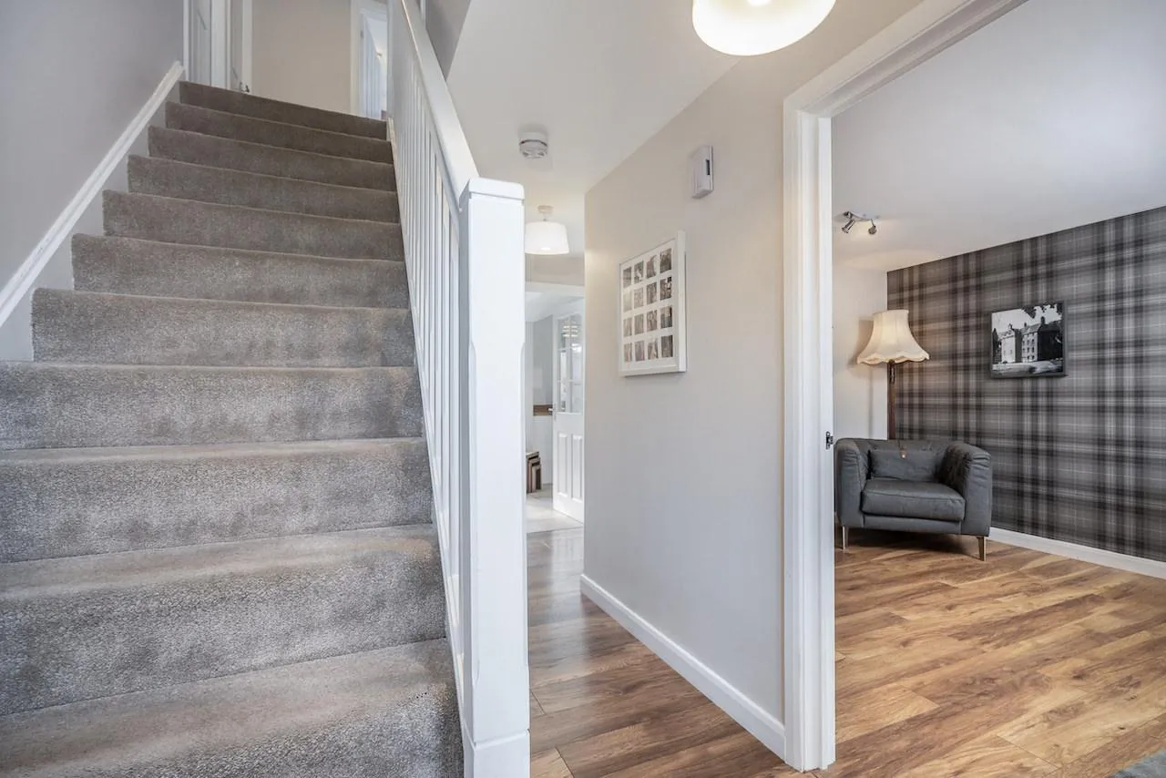Cairncross Place, Coatbridge, ML5 2FA, photo 8