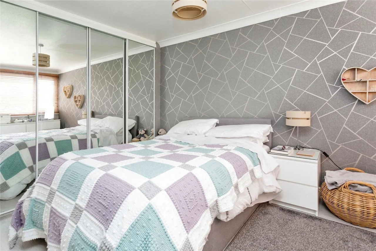 Katrine Place, Bletchley, Milton Keynes, Buckinghamshire, MK2, photo 8