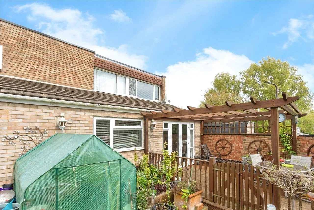 Katrine Place, Bletchley, Milton Keynes, Buckinghamshire, MK2, photo 14