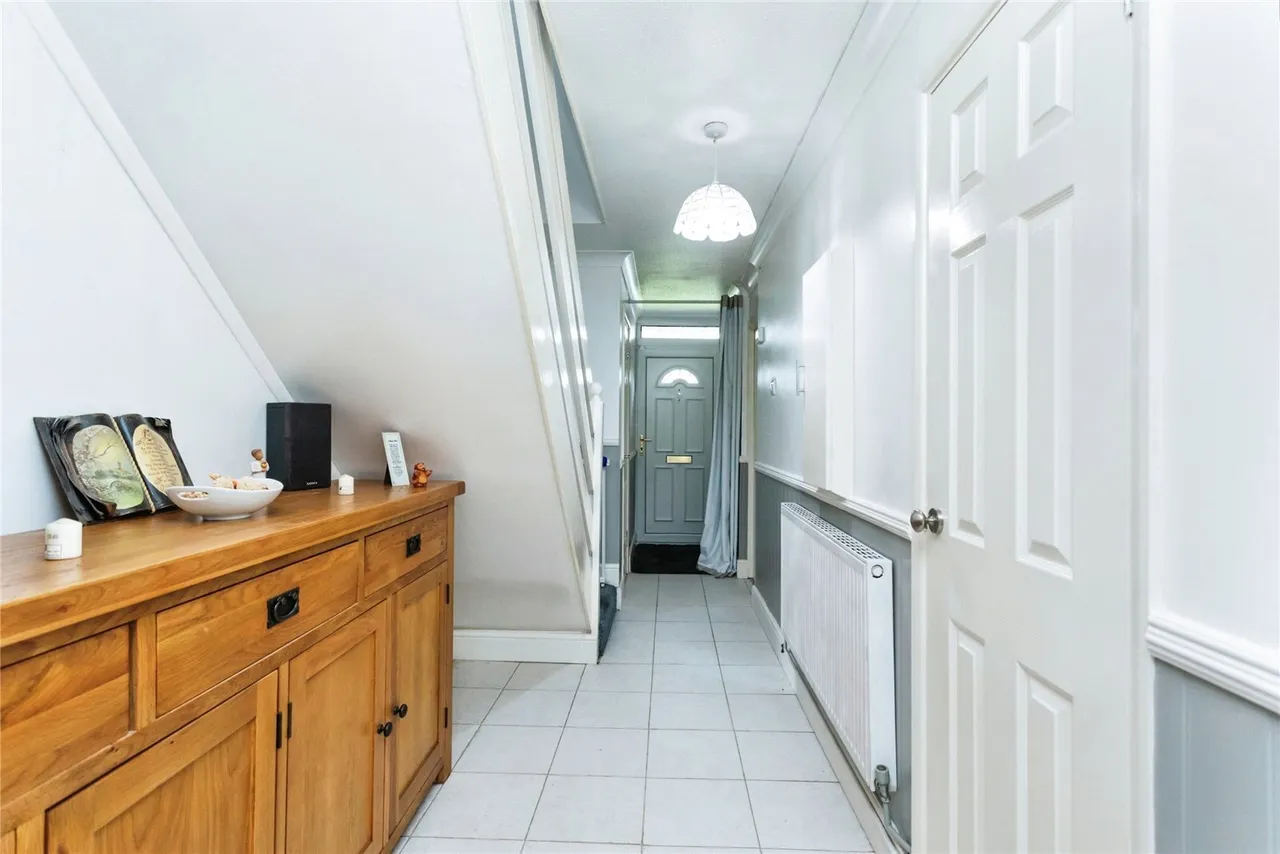 Katrine Place, Bletchley, Milton Keynes, Buckinghamshire, MK2, photo 3