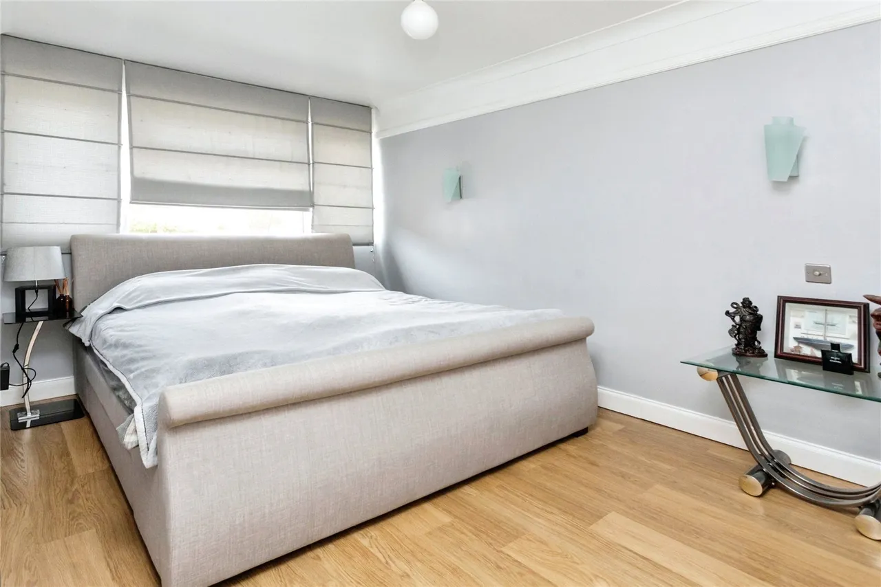 Katrine Place, Bletchley, Milton Keynes, Buckinghamshire, MK2, photo 9