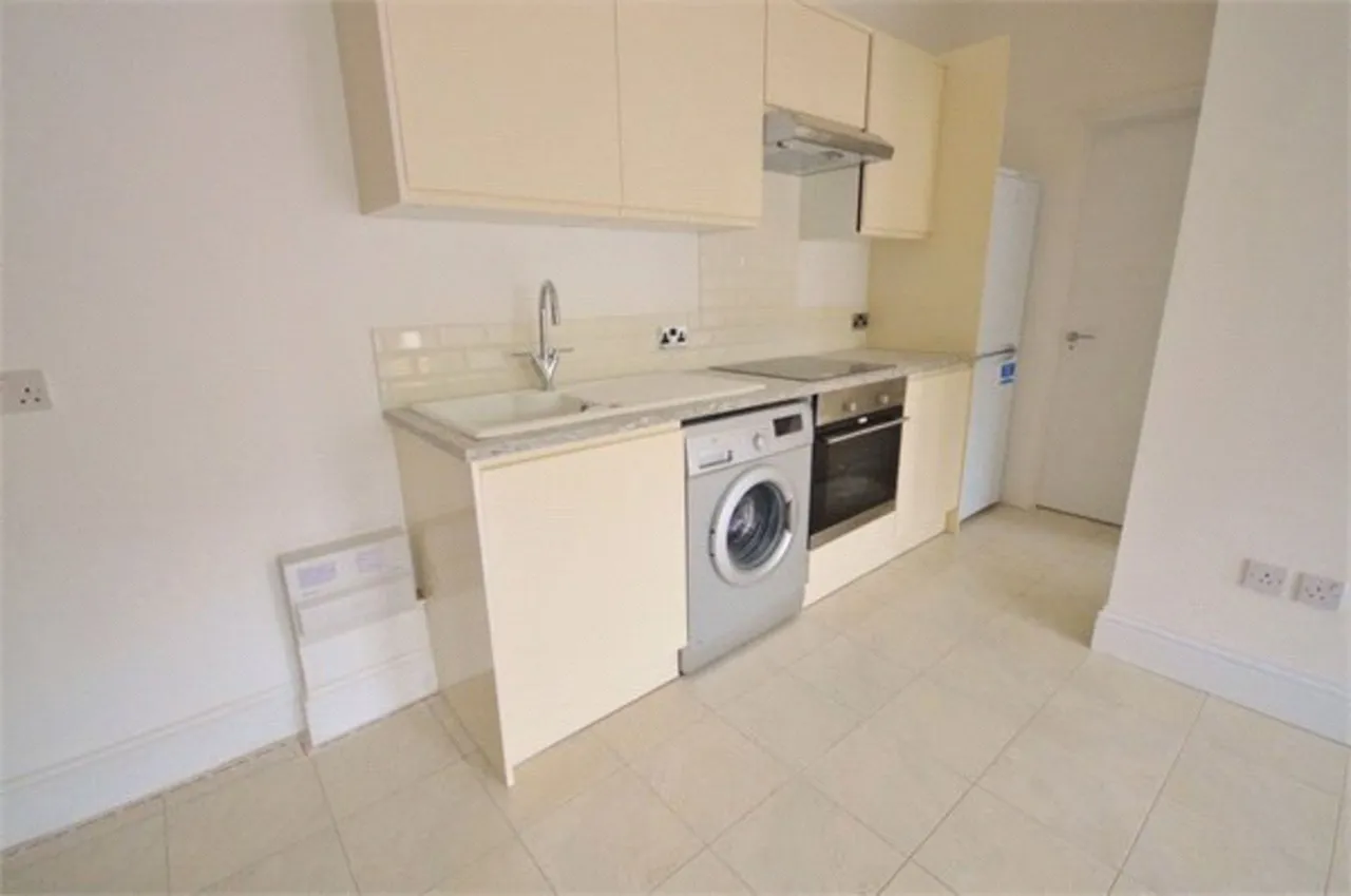 Watford, WD25, photo 2