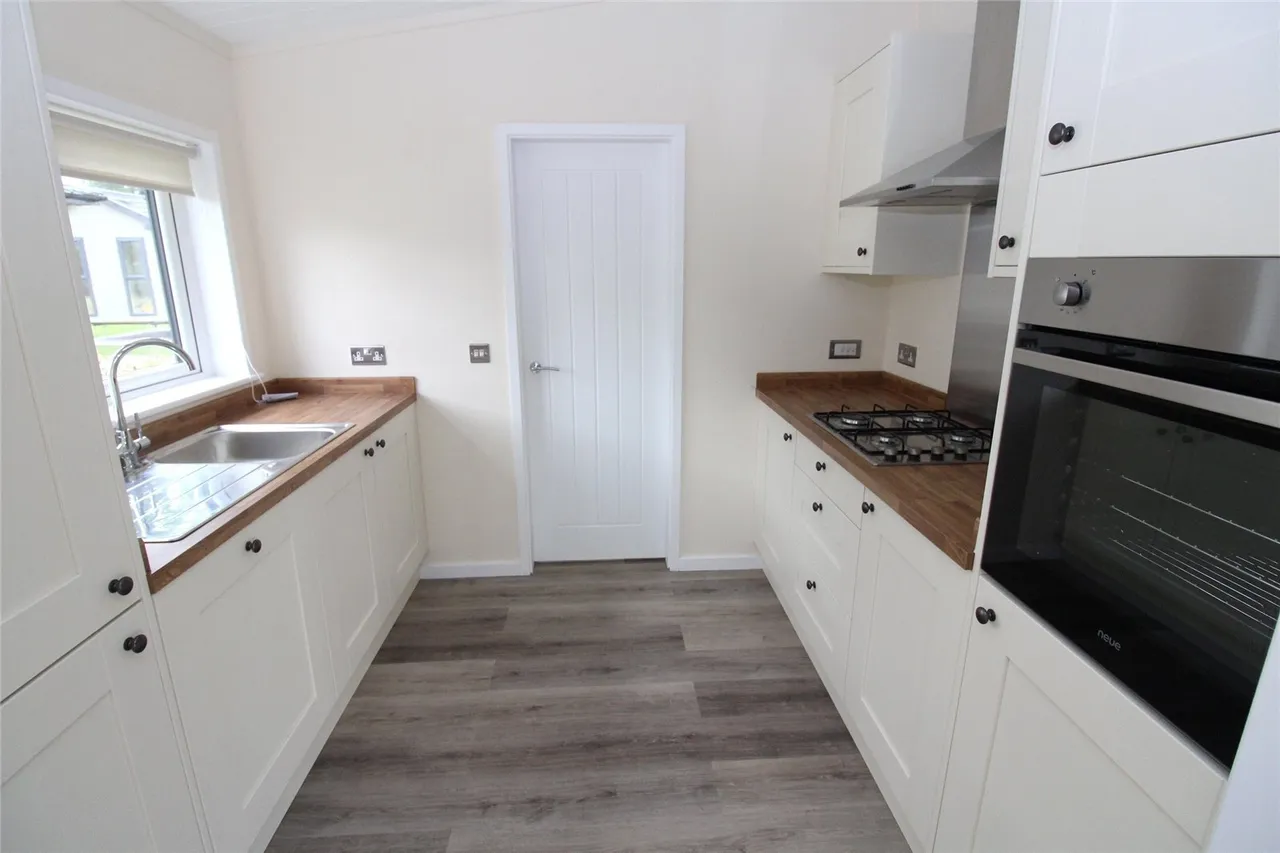 Newton Hall Lane, Mobberley, Knutsford, Cheshire, WA16, photo 2