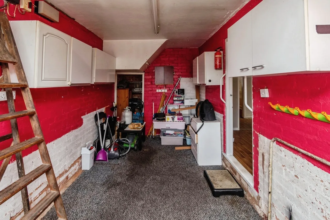 School Lane, Burntwood, Staffordshire, WS7, photo 15