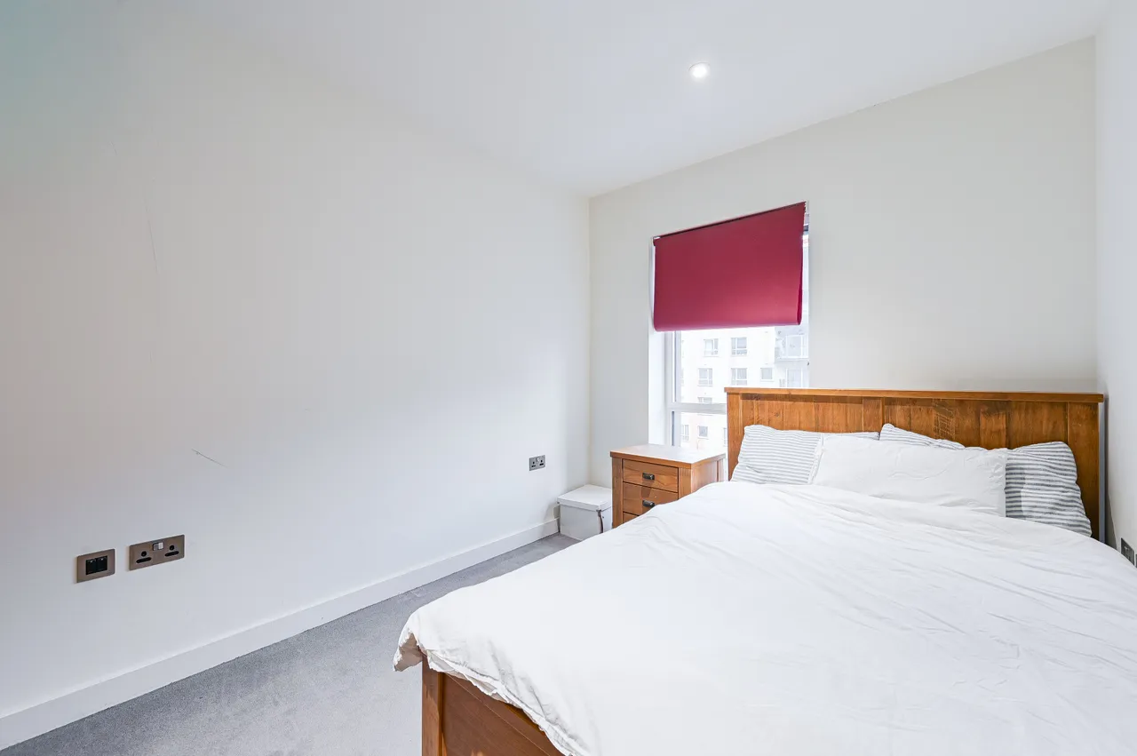 Flat 20, 22 John Harrison Way, London, photo 5