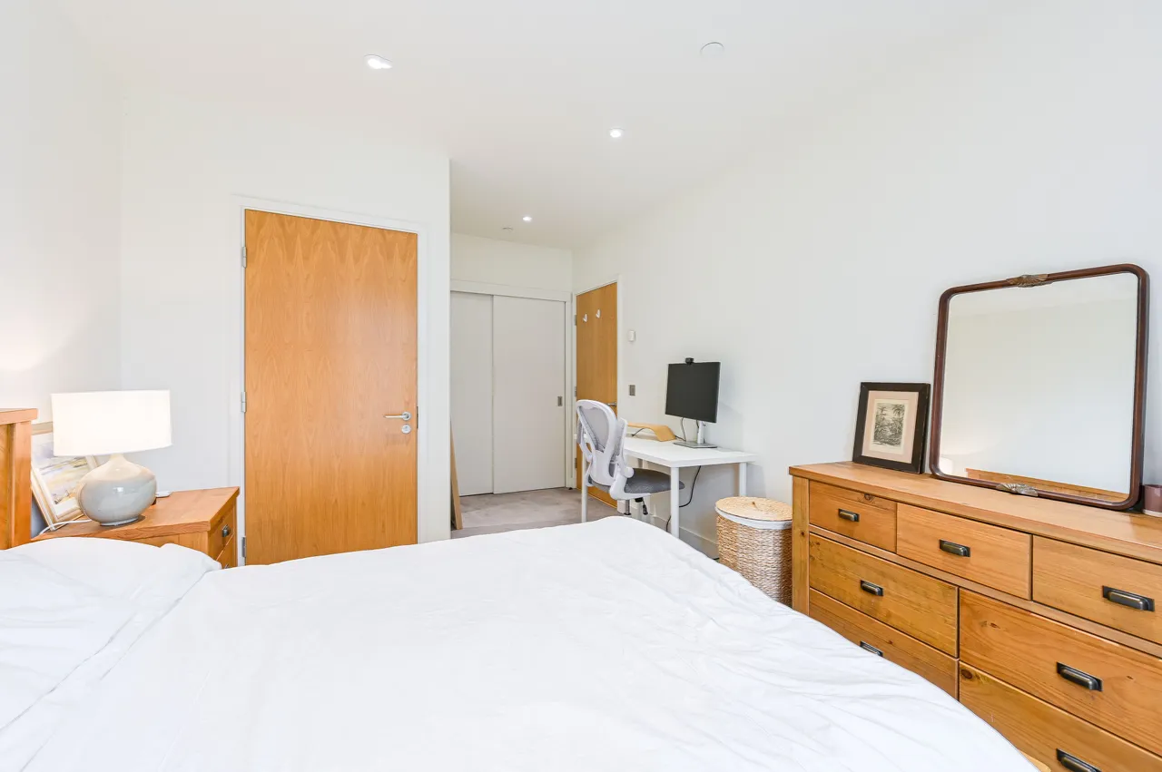 Flat 20, 22 John Harrison Way, London, photo 11
