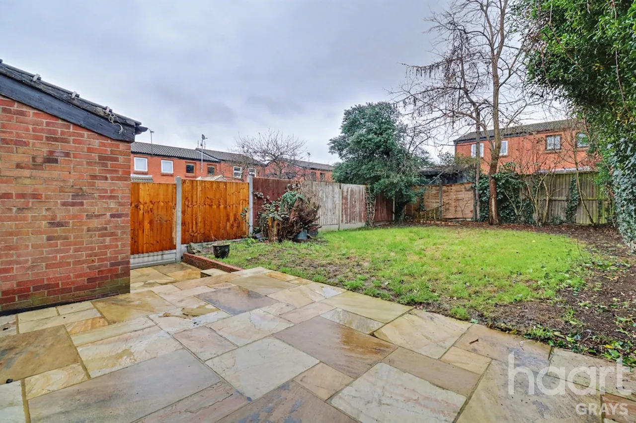 Erith Court, Purfleet, RM19, photo 5