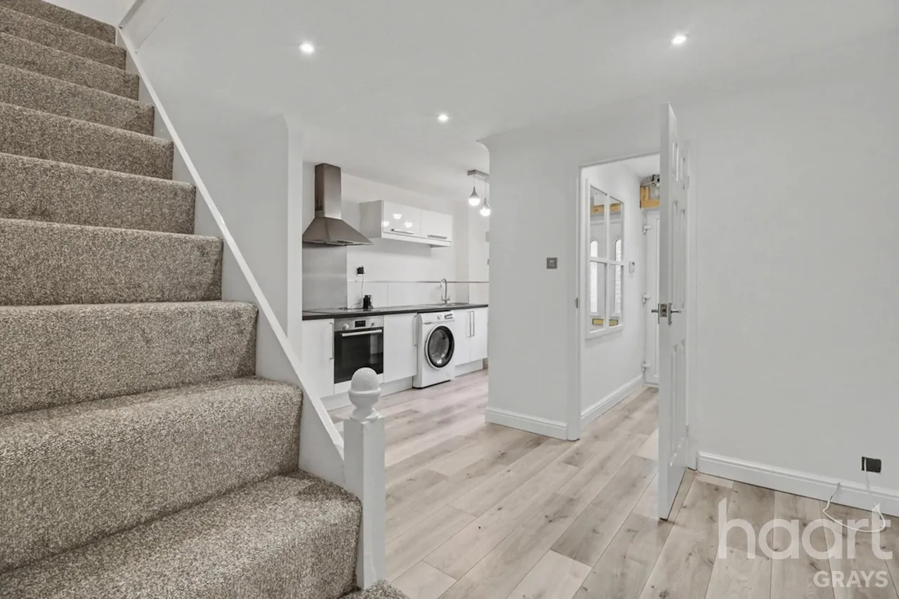 Erith Court, Purfleet, RM19, photo 6
