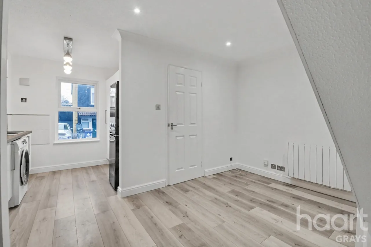 Erith Court, Purfleet, RM19, photo 11