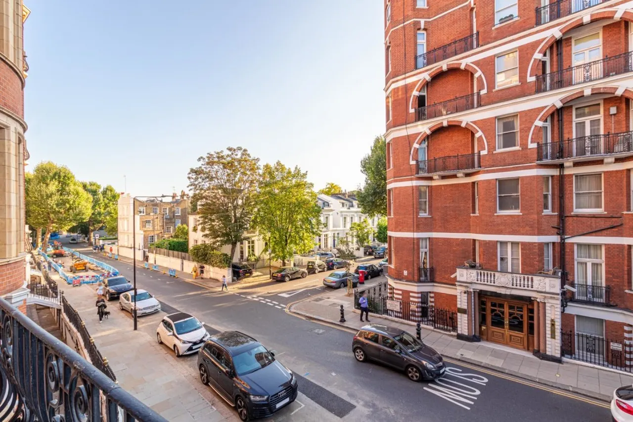 Marloes Road, Kensington, photo 12