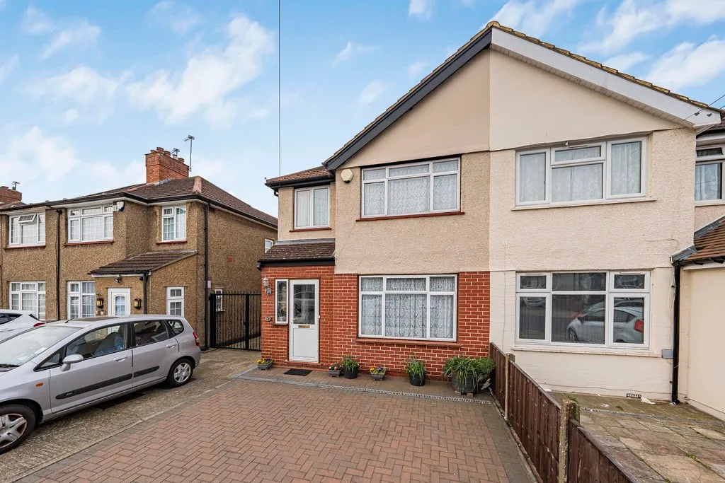 Crowland Avenue, Hayes, UB3, photo 15
