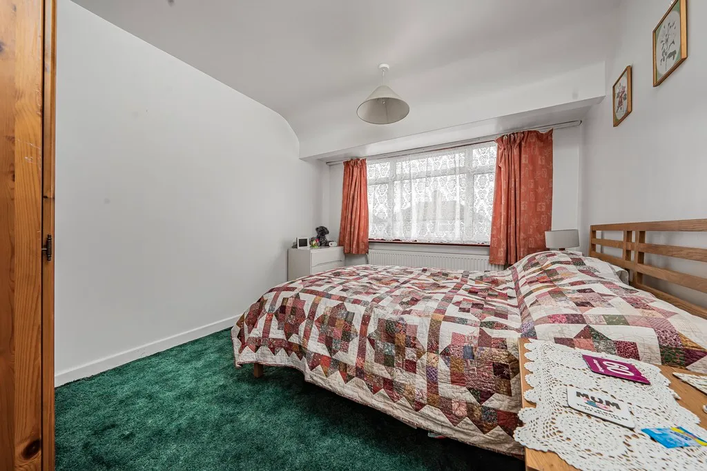 Crowland Avenue, Hayes, UB3, photo 7